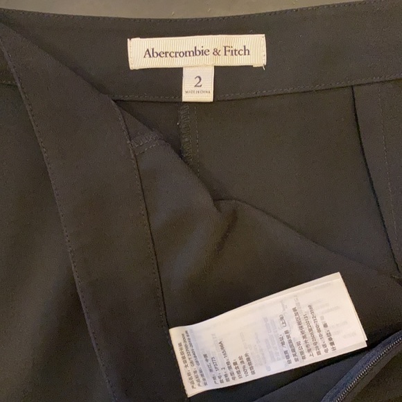Abercrombie Gaucho Black Crop Pants - Picture 3 of 3